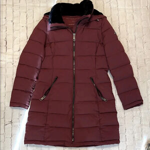 Andrew Marc ladies long stretch puffy parka